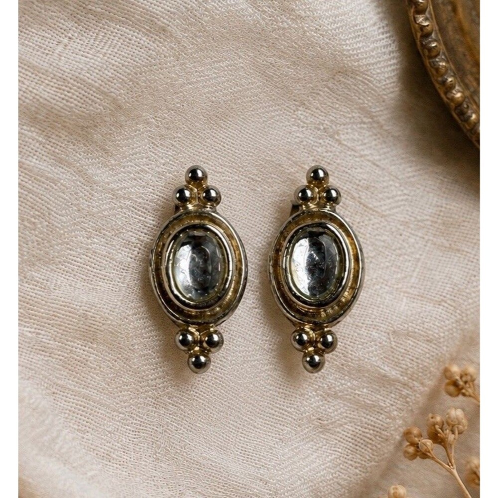 Vintage 1980s Silver Tone Clear Glass Cabochon Stud Earrings Etruscan Revival